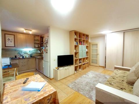 квартира за адресою Академіка Стражеска вул., 9