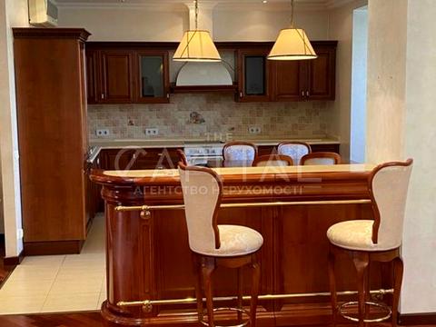 квартира за адресою Предславинська вул., 31/11