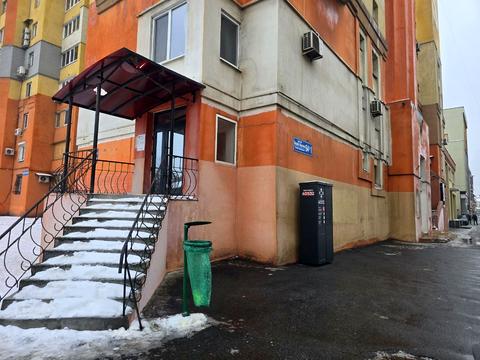 комерційна за адресою Героїв Харкова просп. (Московський), 64а