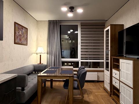 квартира за адресою Олександра Олеся вул., 9-А