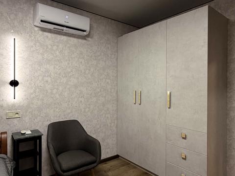 квартира за адресою Олександра Олеся вул., 9-А