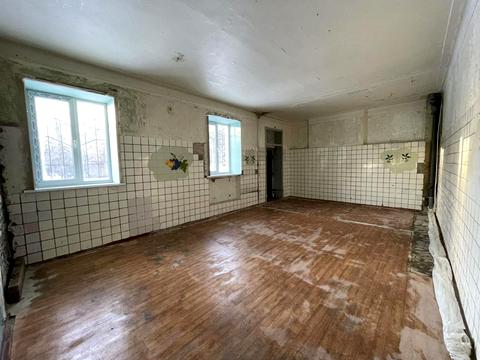 комерційна за адресою Семафорна вул., 5