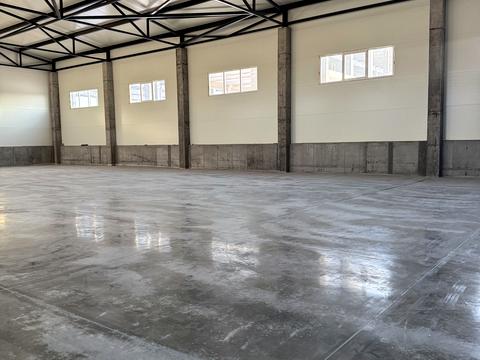 комерційна за адресою Білогородська вул., 45