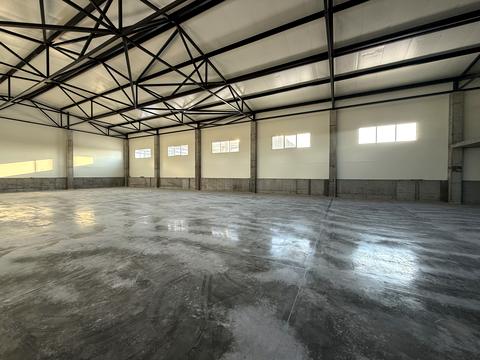 комерційна за адресою Білогородська вул., 45