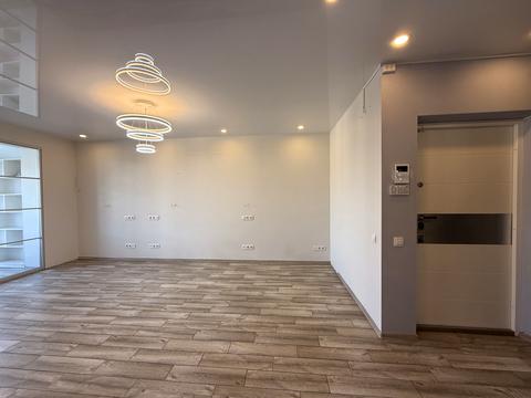 квартира по адресу Набережная Победы ул., 42