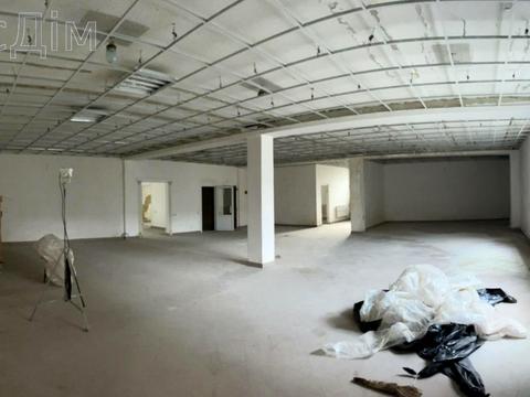 коммерческая по адресу Леси Украинки ул., 5