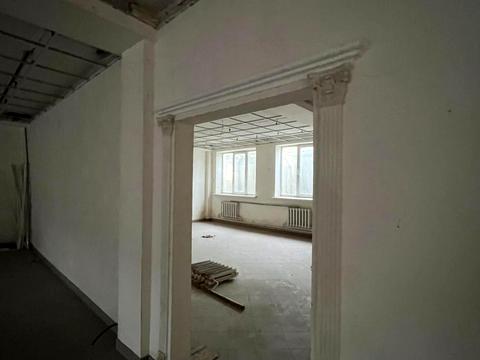 коммерческая по адресу Леси Украинки ул., 5