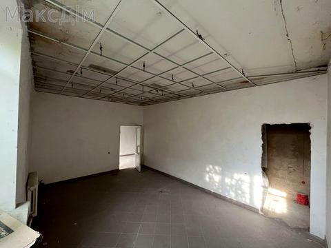 коммерческая по адресу Леси Украинки ул., 5