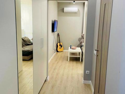 квартира за адресою Салютна вул., 2к1