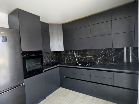 квартира за адресою В'ячеслава Чорновола вул., 98а