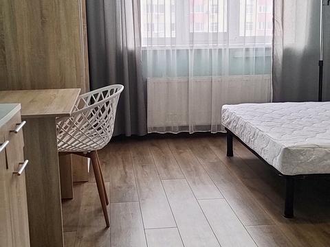 квартира за адресою Сім'ї Кульженків вул. (Петра Дегтяренка), 33