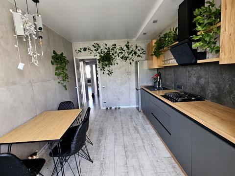 квартира по адресу Вячеслава Черновола ул., 91н