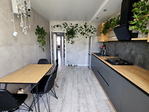 квартира по адресу Вячеслава Черновола ул., 91н