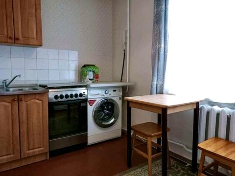 квартира за адресою Зодчих вул., 28-А