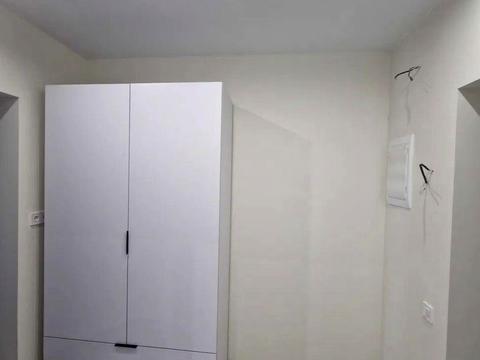 квартира за адресою Олександра Олеся вул., 10