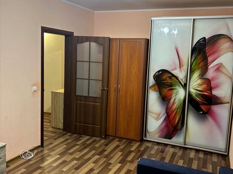 квартира за адресою Бориса Гмирі вул., 10/40