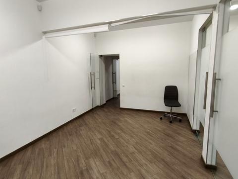 комерційна за адресою Львів, Юрія Руфа вул., 5а