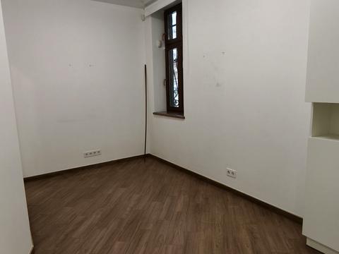 комерційна за адресою Львів, Юрія Руфа вул., 5а