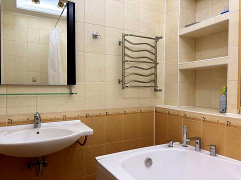 квартира за адресою Почайнинська вул., 70