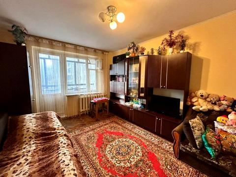 квартира за адресою Івана Величковського вул., 44