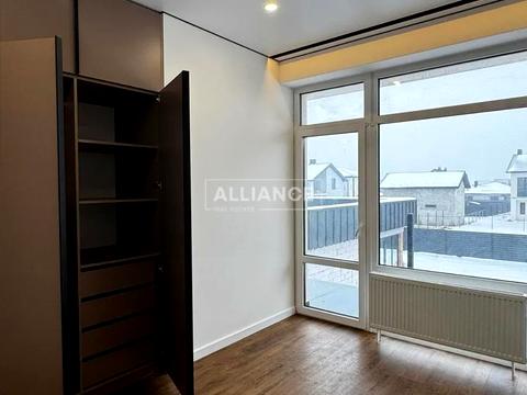 дом по адресу Лунная ул., 10