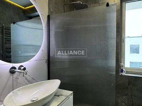 дом по адресу Лунная ул., 10