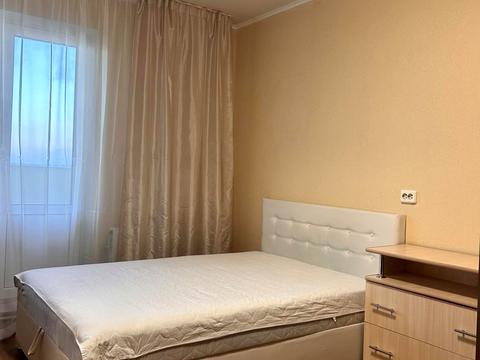 квартира за адресою Ревуцького вул., 54