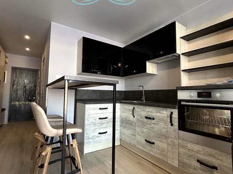 квартира за адресою Щаслива вул., 43