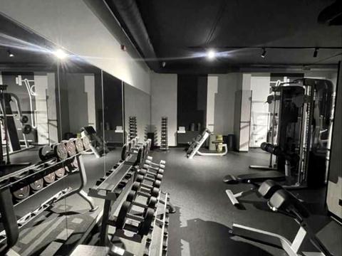 квартира за адресою Щаслива вул., 43