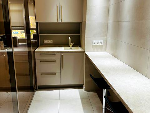 комерційна за адресою Джона Маккейна вул. (Івана Кудрі), 3-А