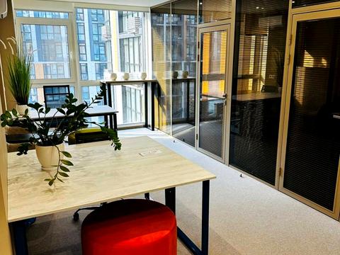 комерційна за адресою Джона Маккейна вул. (Івана Кудрі), 3-А