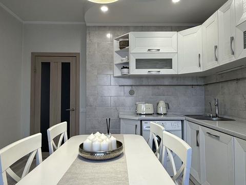 квартира по адресу Вячеслава Черновола ул., 27