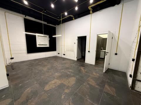 комерційна за адресою с. Петропавлівська борщагівка, Львівська вул., 1-А