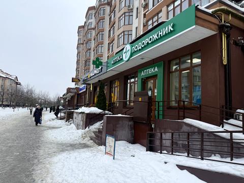 комерційна за адресою с. Петропавлівська борщагівка, Львівська вул., 1-А