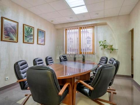 комерційна за адресою Київ, Велика Васильківська вул. (Червоноармійська), 62/64