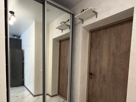 квартира за адресою Академіка Заболотного вул., 1-Б