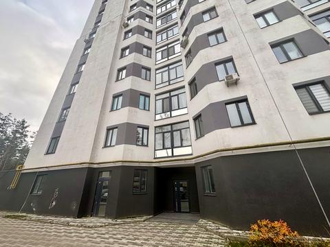 комерційна за адресою Мисливська вул., 24