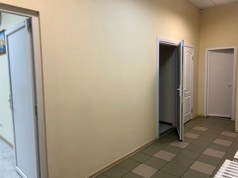 комерційна за адресою 93-ї Холодноярської Бригади вул., 3