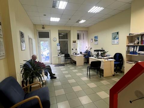 комерційна за адресою 93-ї Холодноярської Бригади вул., 3