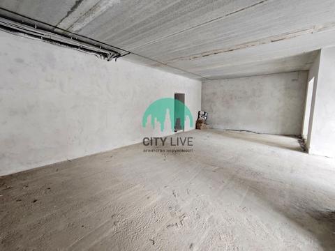 комерційна за адресою Молодіжна вул., 55