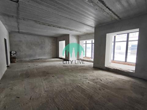 комерційна за адресою Молодіжна вул., 55