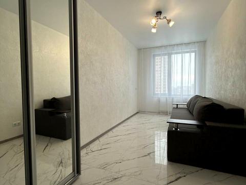 квартира за адресою Київ, Академіка Заболотного вул., 1-Б