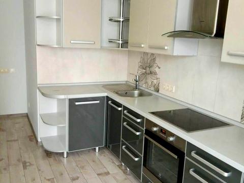 квартира за адресою Київ, Анатолія Петрицького вул., 15