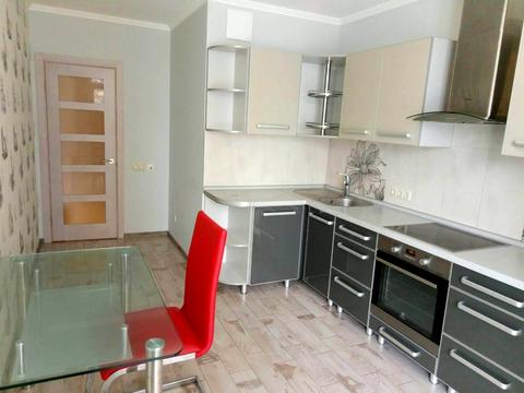 квартира за адресою Київ, Анатолія Петрицького вул., 15