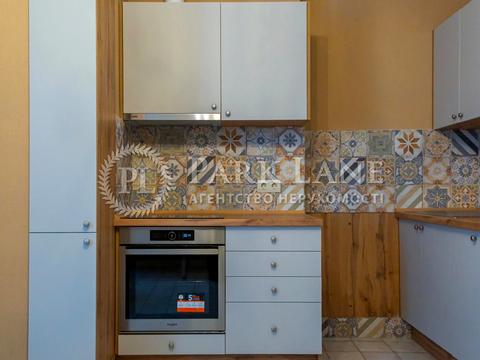 квартира за адресою Героїв Оборони вул., 10-А