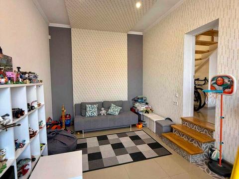 будинок за адресою Озерна