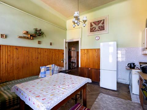 квартира за адресою Сергія Єфремова вул., 51