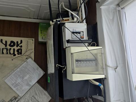 комерційна за адресою смт. Іванків, Розважівська, 888