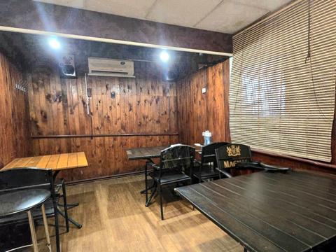 комерційна за адресою смт. Іванків, Розважівська, 888