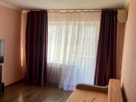 квартира за адресою Платонова бульв. (Королеви Анни), 57